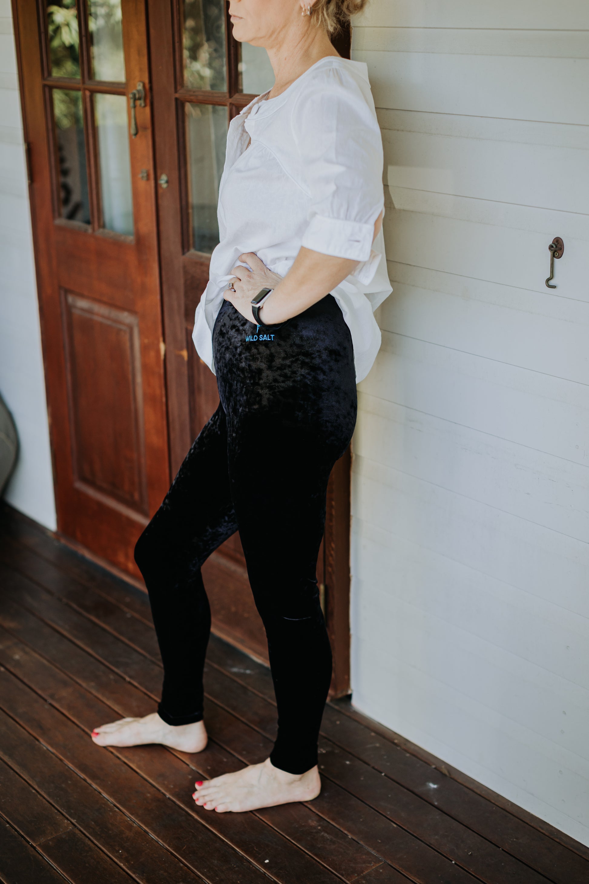 Black crushed velvet leggings